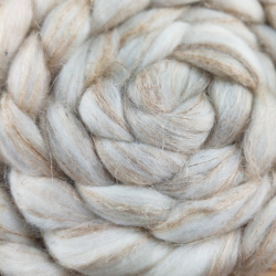 NATURAL wool roving for hand spinning, merino and linen blend