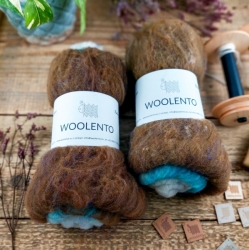 Art Batt No.16, merino wool with glitttery nylon, Woolento