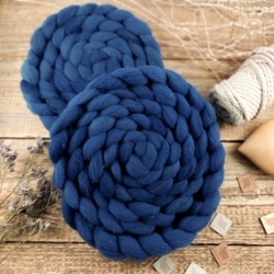 Dark Blue, woolento roving for spinning, Slovak merino, hand dyed 