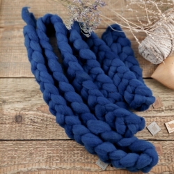 Dark Blue, woolento roving for spinning, Slovak merino, hand dyed 