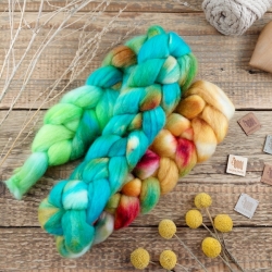 Turquoise, ochre, fibre for hand spinning and felting, corriedale wool and tencel 
