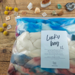 Lucky bag XL WINTER,  farebný mix vlny na pradenie i plstenie